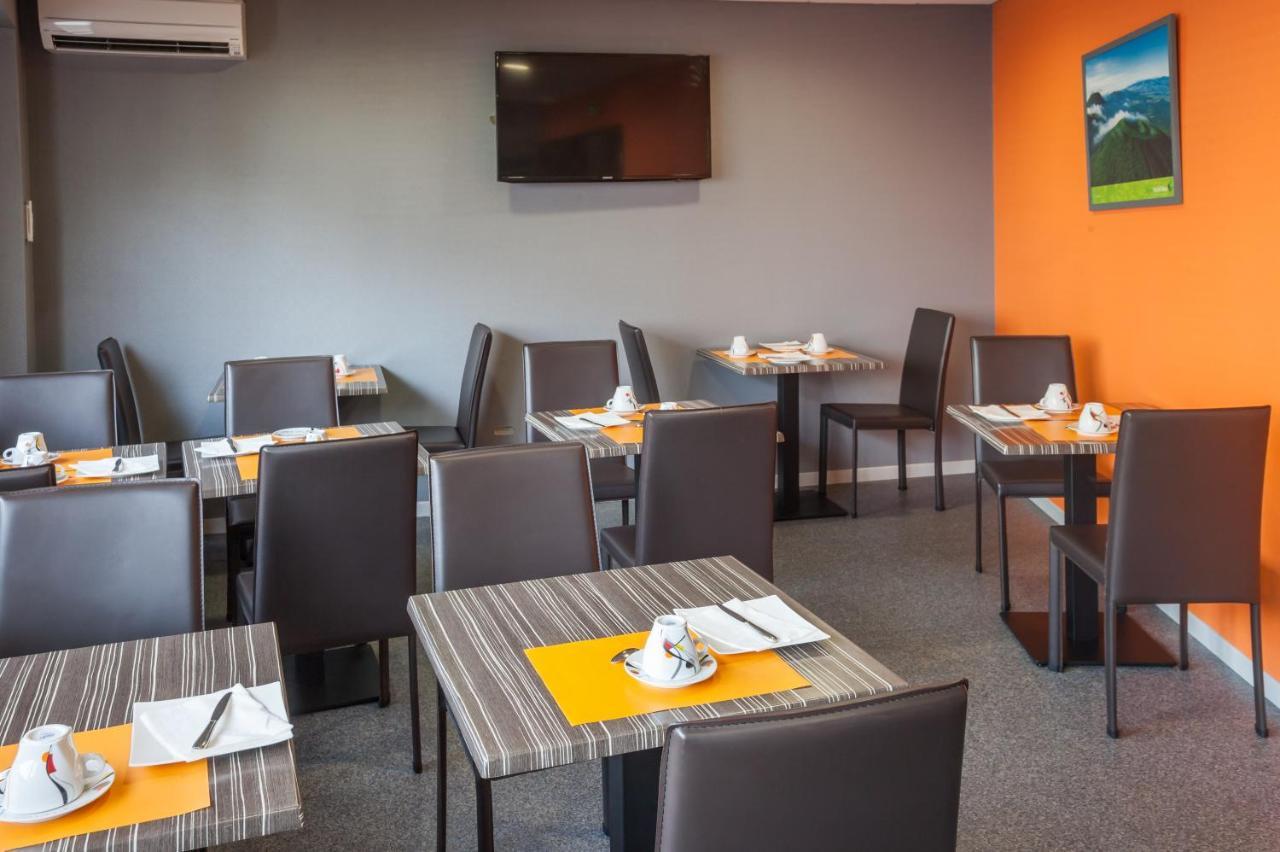 Logis Hotel Les Voyageurs Lezoux Kültér fotó